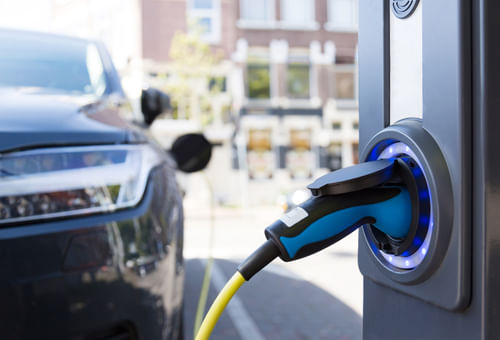 More than one in four cars sold worldwide this year set to be electric