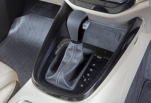 MG introduces CVT option to Hector petrol range