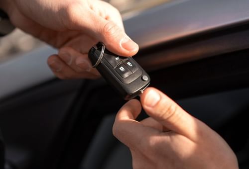 From Physical to Digital: The Evolution of Car Keys in the Age of Smart Vehicles