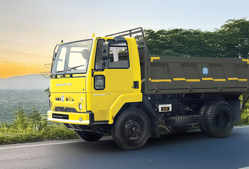 India’s Medium and Heavy Commercial Vehicle Market Rebounds After Years of Flat Growth