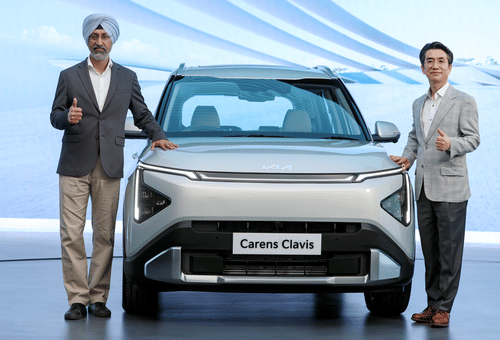 Kia India Expands Carens Lineup with New Carens Clavis