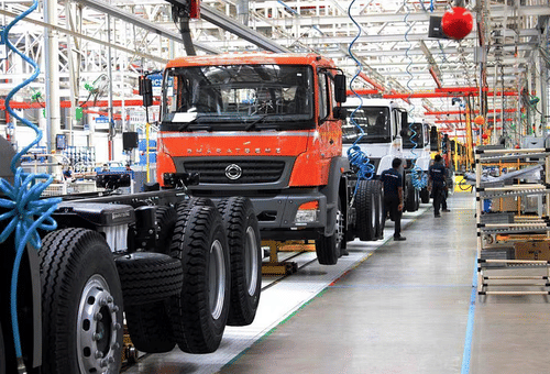 How Venkat Thimaraju Bridged Mines and Machines for Daimler